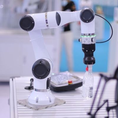 Axe féerique du bras 6 de robot de la Chine de la série de HAN avec le cobot de collaboration sûr de transfert de robot de la charge utile 5kg de machine de pince