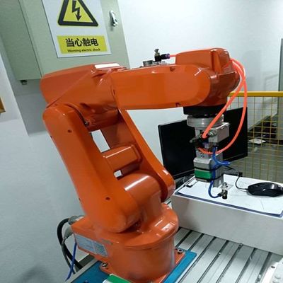 Petit robot industriel IRB 120 avec 6 axes bras robotique industriel pour le robot d'assemblage CNC