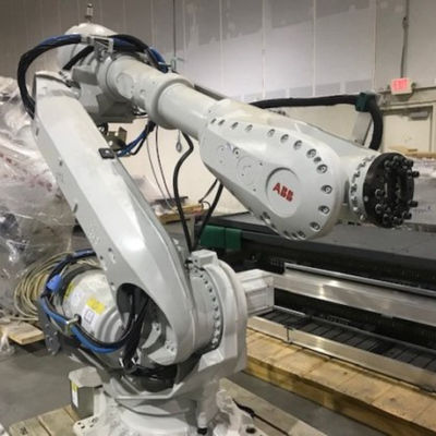 Robot industriel d'ABB 6 la machine de transfert de transfert de la charge utile 155Kg de bras de robot d'axe