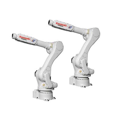 Armement robotique industriel 6 axes Kawasaki RS050N avec rail de guidage CNGBS pour robot de manutention de palettes