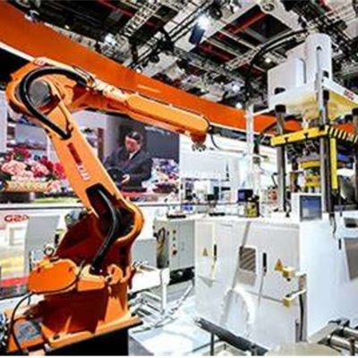 6 robots robotiques de l'Assemblée QJR10-1 Chine de bras d'axe comme robot d'Assemblée