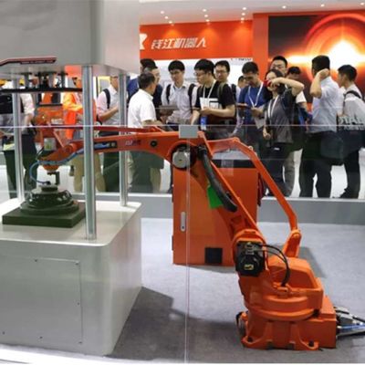 Axe Chine QJRB15-1 du bras 6 de robot chargeant et déchargeant en tant que robot de transfert