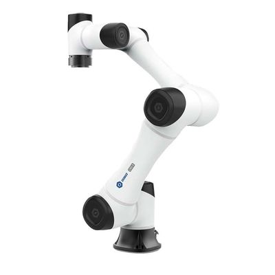 Bracelet robotique 6 axes CR5 Cobot Robot 5 kg de charge utile pour le chargement et le déchargement automatisés en tant que cobot