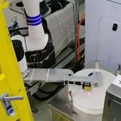Robot de collaboration Chine CR10 avec la charge utile 10kg de robot d'axe du bras 6 de commande numérique par ordinateur comme Cobot