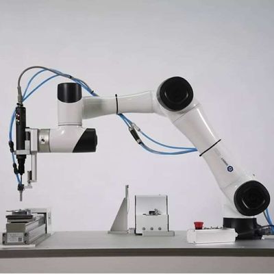 Bracelet de robot collaboratif 6 axes CR16 Robot chinois avec CNGBS Robot Gripper Charge utile 16 kg en tant que cobot