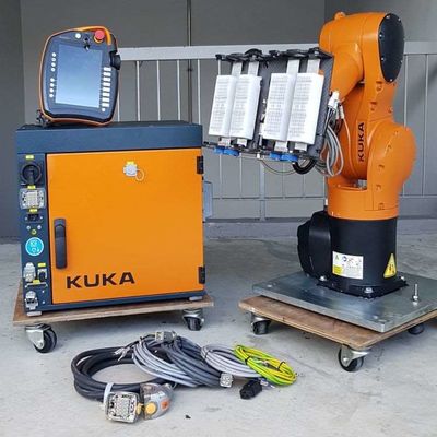 Contrôleur de bras robotisé KR C4 Contrôleur CNC robotisé pour bras robotique industriel Kuka