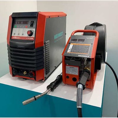 Machine de soudage MIG Artsen CM500 II avec bras de robot CNGBS pour soudage robot CO2