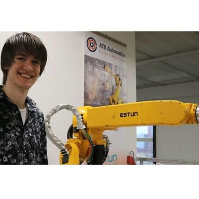 Manipulation du bras robotique ER12-1510 Robot chinois avec paquet de vêtements CNGBS pour robot de sélection de produits