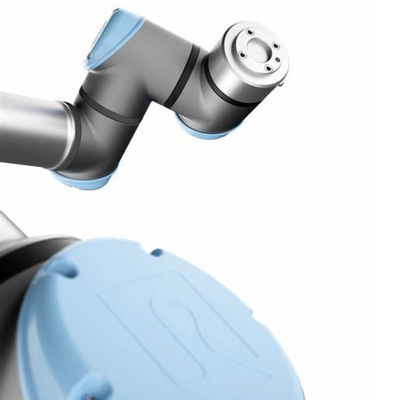 Bras de robot de soudure Cobot UR10e avec le bras robotique universel de chalumeaux pour la machine de soudure de 6 axes