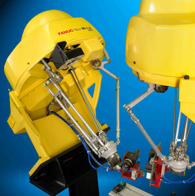 Robot d'Assemblée du robot industriel M-1iA avec la pince de robot pour la petite Assemblée de moteur