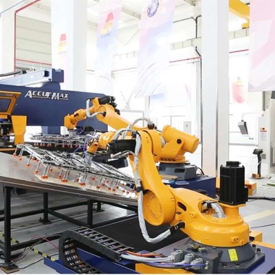Machine de coulée sous pression bras robotique 6 axes ER20-1780-F avec grippeuse robot CNGBS comme robot CNC