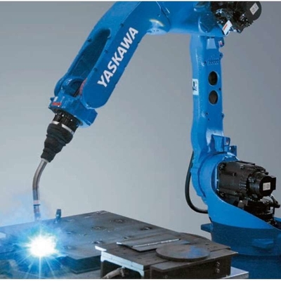 Robot de soudage automatique bras 6 axes AR900 avec positionneur de soudage CNGBS en tant que robot de soudage à arc