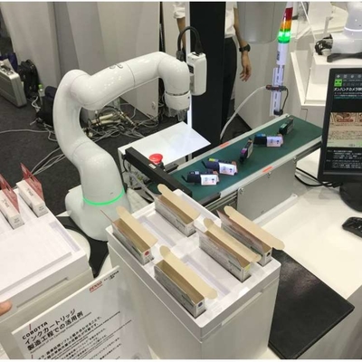 Robot collaboratif COBOTTA 6 bras robot à axe avec une pince à robot CNGBS pour l'automatisation en tant que cobot