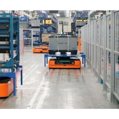 Robot mobile AGV Q2L-300A avec robot cobot CNGBS pour la manutention automatisée de matériaux en tant que AGV