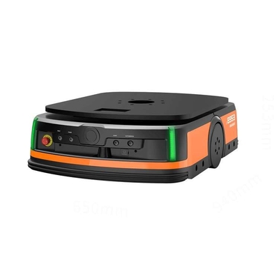 AGV Robot Q3-600C Charge utile 600 kg avec bras robot cobot CNGBS pour le projet d'automatisation en tant qu'AGV