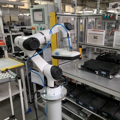 La série féerique de HAN E5 Cobot en tant que travail de transfert de machine avec la charge utile 5kg de robot d'AGV avec l'axe 6